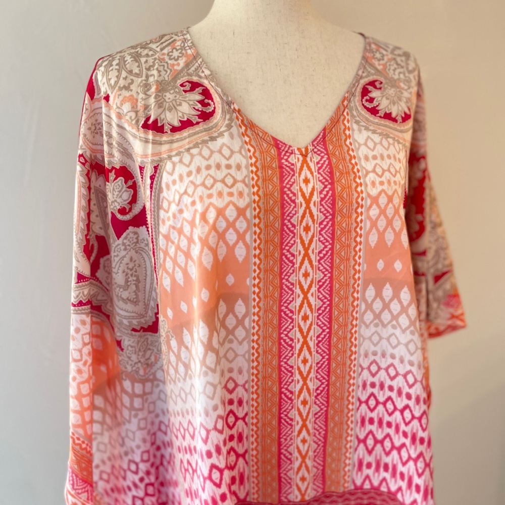 Chico’s Boho Pattern Top - Picture 2 of 8